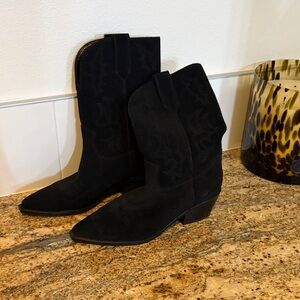 Womens Nine West yodown suede cowboy boot